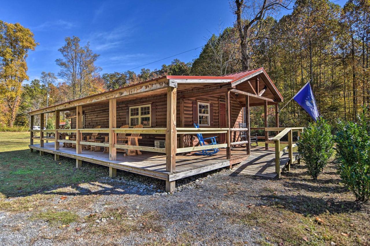 Pet-Friendly Cabin With Fire Pit And River Access! Parsons 外观 照片